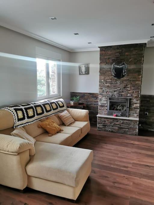 Casa Con Finca En Oviedo El Casero 외부 사진